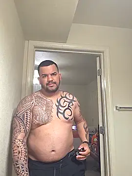 Snapshot of Latino2909 chatting on March 4, 2026, 4:35 pm Latino2909 online show from March 4, 2026, 4:35 pm