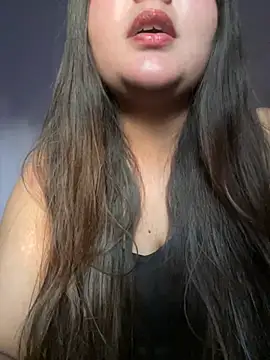 Snapshot of leylafleece chatting on March 17, 2025, 12:14 pm leylafleece online show from March 17, 2025, 12:14 pm