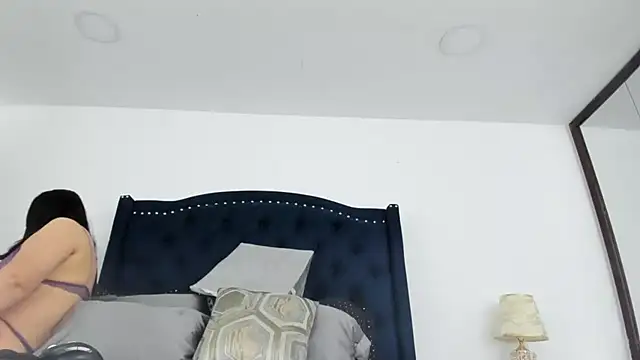 hotmature1 online show from November 14, 2025, 9:08 am