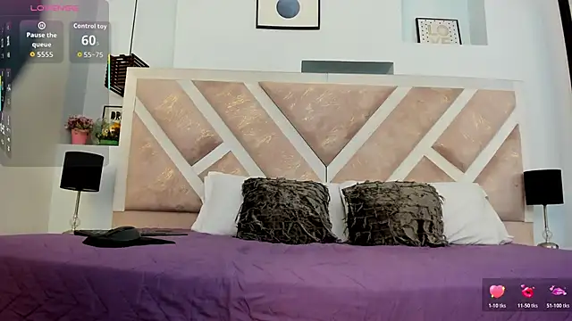 hotmature1 online show from March 7, 2026, 11:07 am