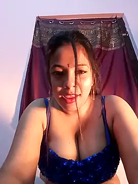 Hot-shot99 online show from December 29, 2024, 8:04 pm