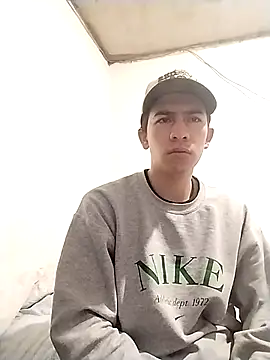 Fetichetanga online show from February 12, 2025, 4:54 am
