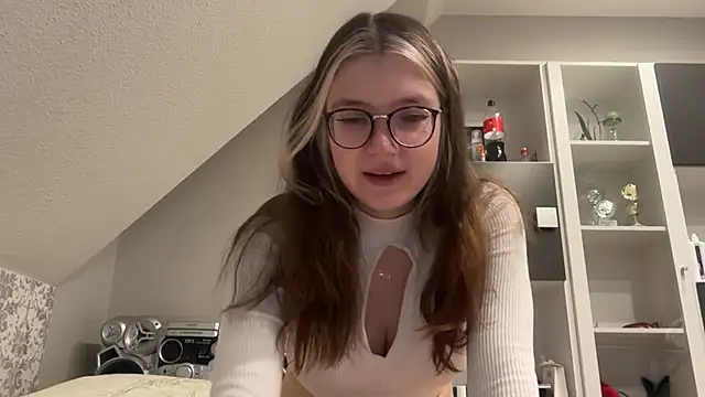 NikaCyberslut online show from January 1, 2025, 10:11 am