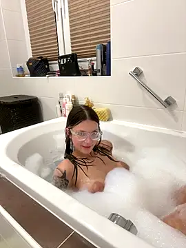 NikaCyberslut online show from October 20, 2025, 7:03 pm