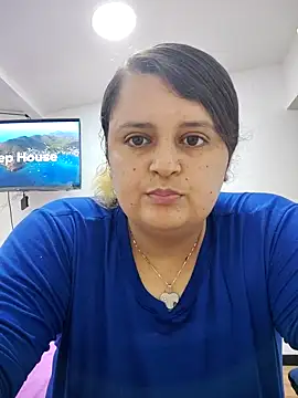 Snapshot of Miss_balloonsmila chatting on October 7, 2025, 3:47 am Miss balloonsmila online show from October 7, 2025, 3:47 am