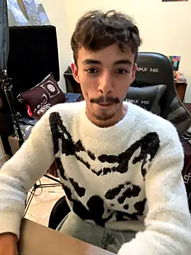 twink latino5 online show from November 3, 2025, 2:02 am