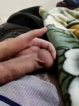 yourfavbigdick  online show from December 16, 2024, 3:40 am