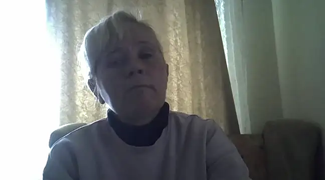 Snapshot of sakura_blonde chatting on December 18, 2024, 7:36 am sakura blonde online show from December 18, 2024, 7:36 am