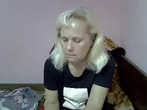 Snapshot of sakura_blonde chatting on December 29, 2024, 9:30 pm sakura blonde online show from December 29, 2024, 9:30 pm