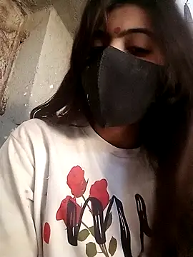 Snapshot of Janvi-90 chatting on February 6, 2025, 2:44 am Janvi-90 online show from February 6, 2025, 2:44 am