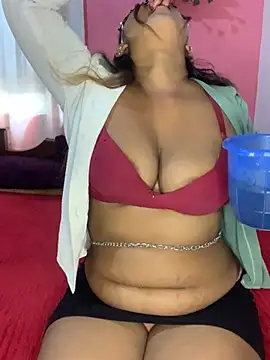 Snapshot of blackrose02 chatting on February 13, 2026, 3:13 am blackrose02 online show from February 13, 2026, 3:13 am