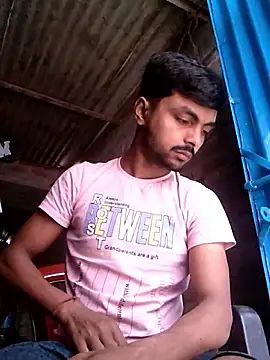 Snapshot of Suraj223kumar chatting on March 13, 2026, 1:56 am Suraj223kumar online show from March 13, 2026, 1:56 am