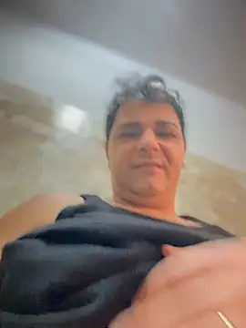 SecretlyDD online show from January 28, 2025, 5:46 pm