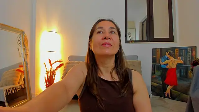 Julya Anna online show from July 13, 2026, 5:10 am
