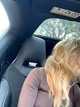 Emmy frenchie online show from October 9, 2025, 9:18 am