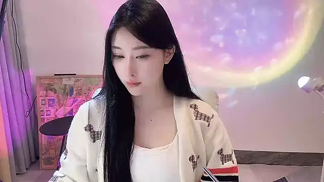 Amy-228 online show from February 26, 2025, 1:52 pm