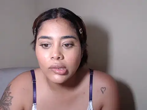 Snapshot of sexystrip02 chatting on June 3, 2026, 8:25 pm sexystrip02 online show from June 3, 2026, 8:25 pm