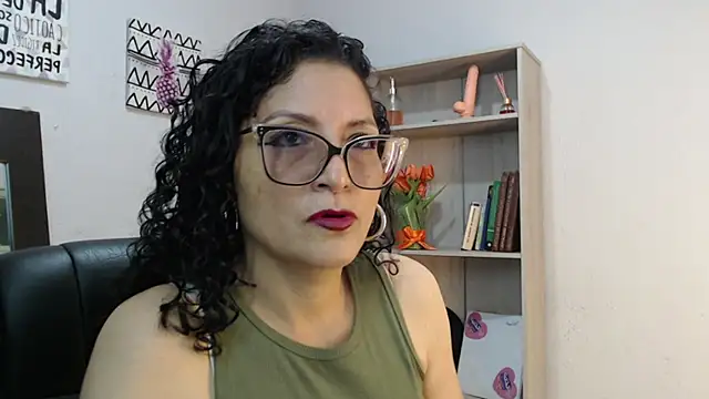 arianna ros3 online show from December 29, 2024, 3:13 pm