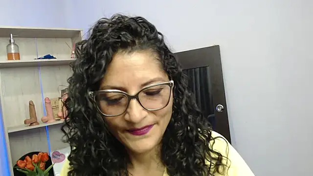 arianna ros3 online show from January 10, 2025, 2:55 pm