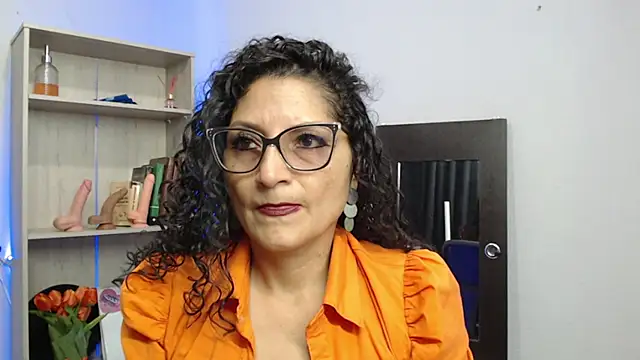 arianna ros3 online show from January 13, 2025, 2:42 pm