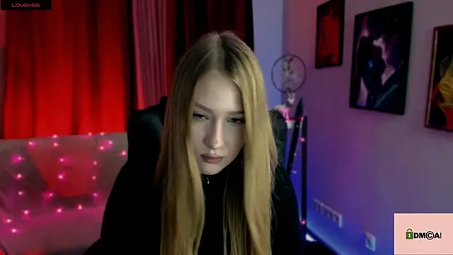 playful sophie online show from January 7, 2025, 7:59 pm