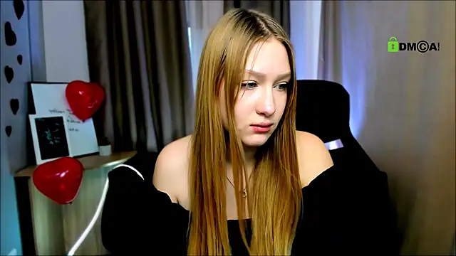 playful sophie online show from February 18, 2025, 2:06 pm
