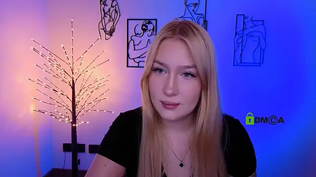 playful sophie online show from July 17, 2026, 7:08 pm
