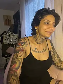 Snapshot of Lucky_Deniz chatting on July 6, 2026, 8:55 am Lucky Deniz online show from July 6, 2026, 8:55 am