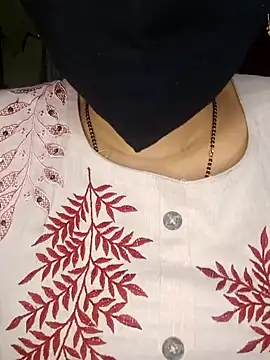 Snapshot of Telugu_Cute_Angel chatting on December 31, 2024, 3:12 am Telugu Cute Angel online show from December 31, 2024, 3:12 am