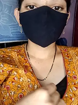 Snapshot of Telugu_Cute_Angel chatting on February 6, 2025, 7:18 pm Telugu Cute Angel online show from February 6, 2025, 7:18 pm