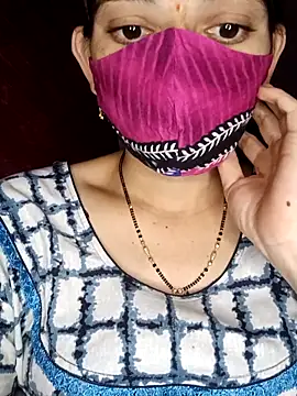 Snapshot of Telugu_Cute_Angel chatting on February 14, 2025, 5:14 pm Telugu Cute Angel online show from February 14, 2025, 5:14 pm