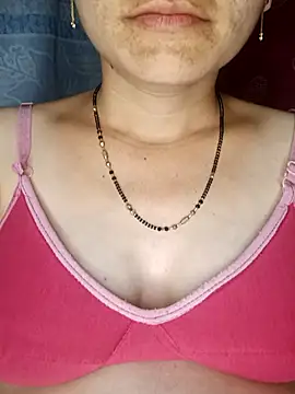 Snapshot of Telugu_Cute_Angel chatting on March 13, 2025, 10:43 pm Telugu Cute Angel online show from March 13, 2025, 10:43 pm