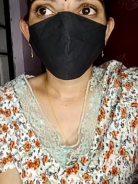 Snapshot of Telugu_Cute_Angel chatting on October 19, 2025, 6:19 pm Telugu Cute Angel online show from October 19, 2025, 6:19 pm