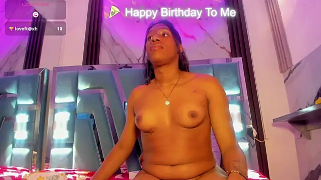 amber diior online show from May 26, 2026, 6:04 pm