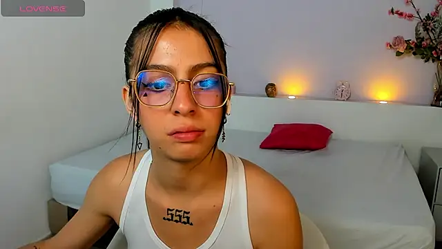 BastetEmber online show from January 25, 2025, 4:02 am