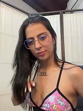 BastetEmber online show from March 8, 2025, 4:23 am