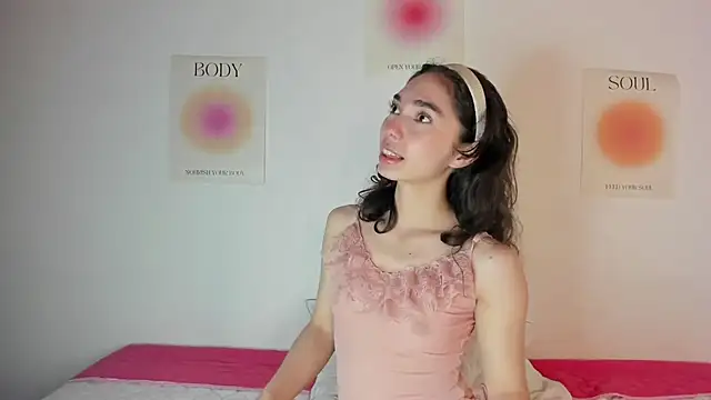 Snapshot of Ana_is_from_Heaven chatting on September 20, 2025, 5:30 am Ana is from Heaven online show from September 20, 2025, 5:30 am