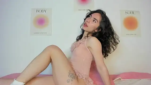 Snapshot of Ana_is_from_Heaven chatting on October 8, 2025, 1:25 am Ana is from Heaven online show from October 8, 2025, 1:25 am