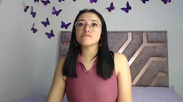 Snapshot of Anny_Fox- chatting on July 23, 2026, 4:10 am Anny Fox- online show from July 23, 2026, 4:10 am