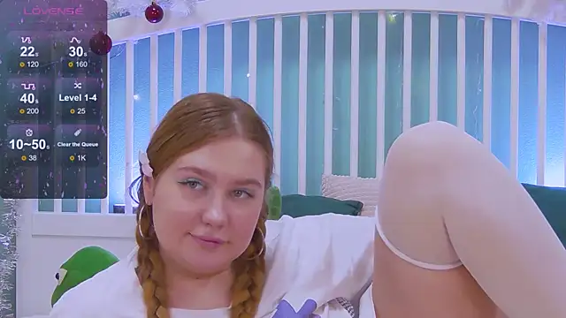 Snapshot of Ellie_Wellie chatting on January 5, 2025, 4:48 pm Ellie Wellie online show from January 5, 2025, 4:48 pm