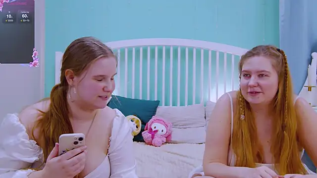 Snapshot of Ellie_Wellie chatting on February 22, 2025, 5:24 pm Ellie Wellie online show from February 22, 2025, 5:24 pm