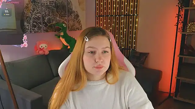 Snapshot of Ellie_Wellie chatting on February 27, 2025, 10:48 am Ellie Wellie online show from February 27, 2025, 10:48 am