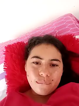 Snapshot of sweetfantacies18 chatting on October 21, 2025, 5:24 pm sweetfantacies18 online show from October 21, 2025, 5:24 pm