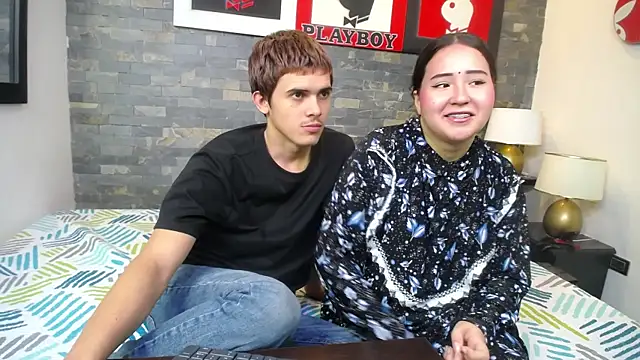 Snapshot of Gurvinder_1 chatting on March 1, 2025, 12:12 pm Gurvinder 1 online show from March 1, 2025, 12:12 pm