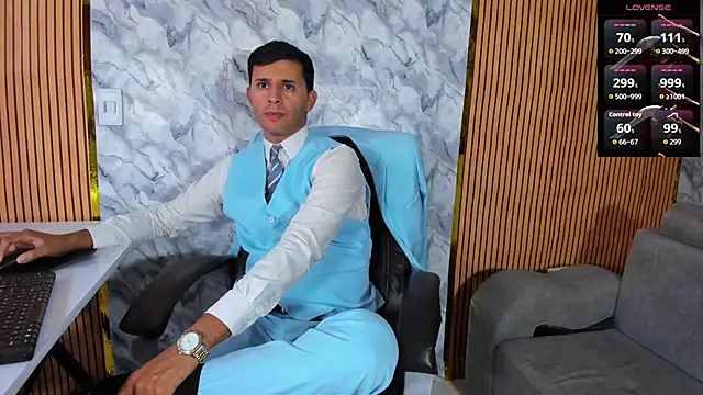 Snapshot of Hideintheoffice chatting on September 19, 2025, 10:54 pm Hideintheoffice online show from September 19, 2025, 10:54 pm