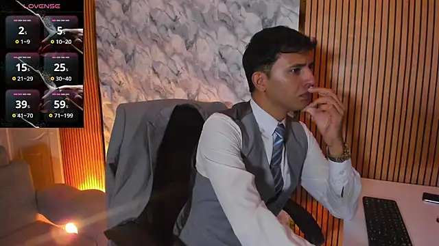 Snapshot of Hideintheoffice chatting on October 11, 2025, 3:06 am Hideintheoffice online show from October 11, 2025, 3:06 am