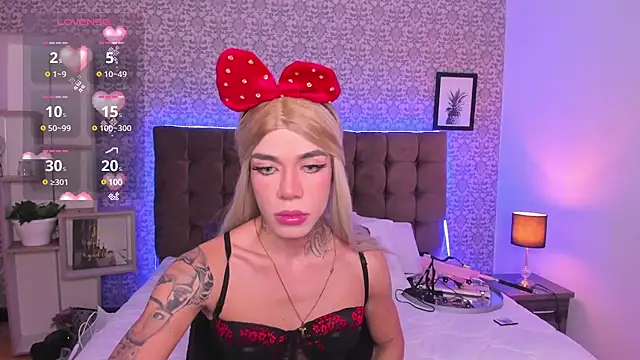 Camillesanto online show from December 21, 2024, 9:25 pm