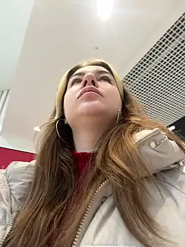 MayaMystic online show from January 22, 2025, 8:18 am