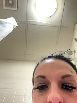 KarmaXblayze online show from November 27, 2025, 7:32 am