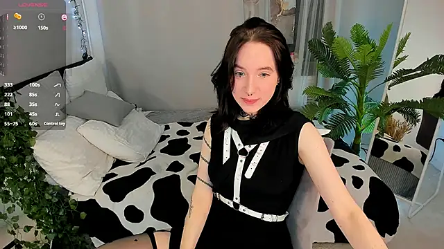 Snapshot of lilithlunna chatting on September 14, 2025, 10:20 pm lilithlunna online show from September 14, 2025, 10:20 pm